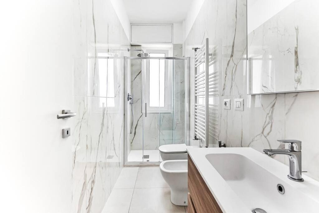 Apartament Alessia'S Flat - Caroli Mediolan Zewnętrze zdjęcie
