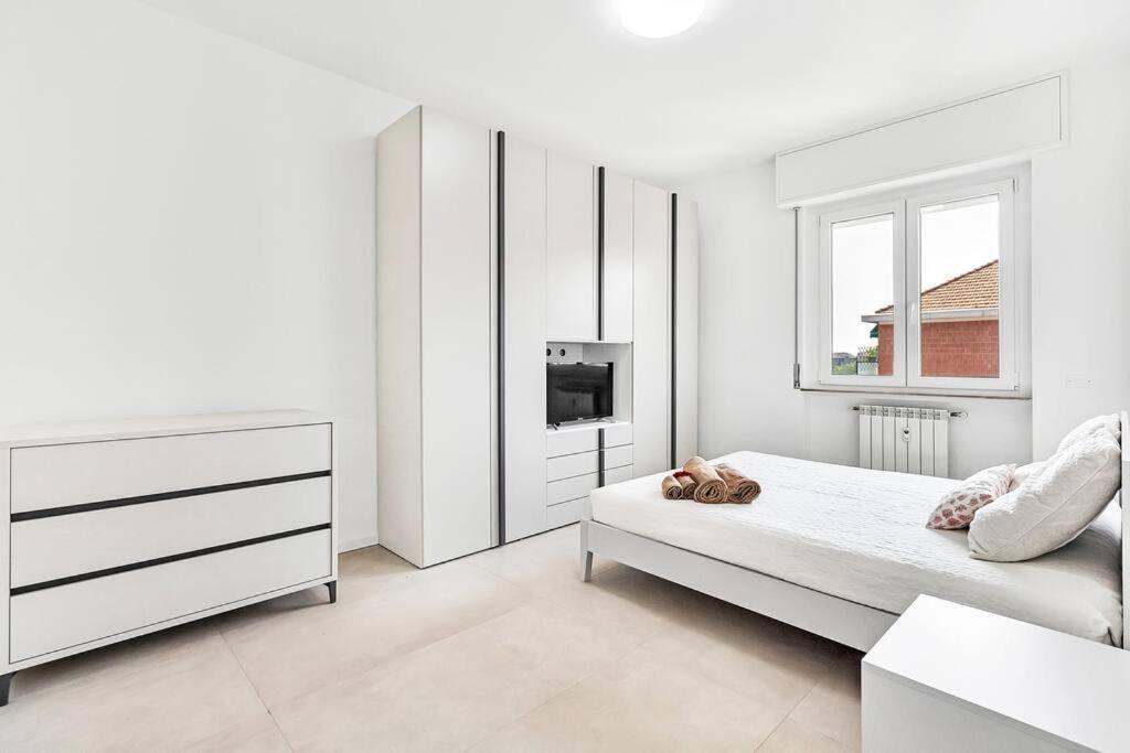 Apartament Alessia'S Flat - Caroli Mediolan Zewnętrze zdjęcie