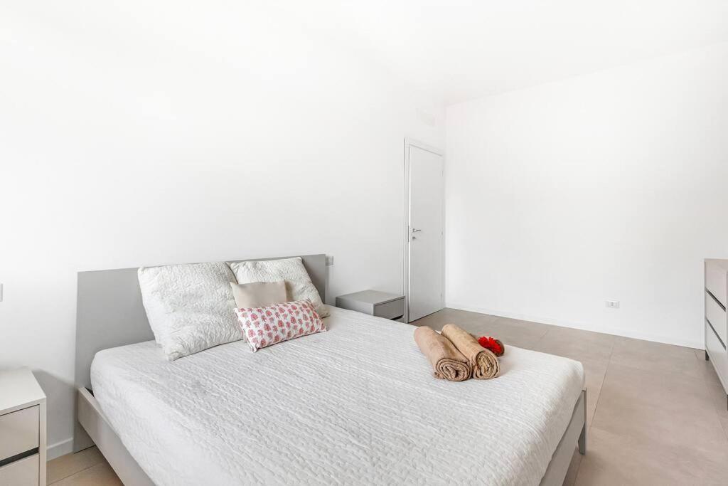 Apartament Alessia'S Flat - Caroli Mediolan Zewnętrze zdjęcie